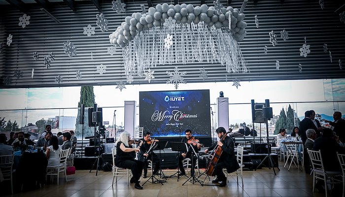 Read Fiesta Navideña con el Cuarteto Ars Musik by Catherine Barrow