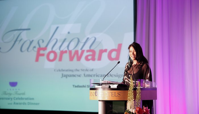 Read Fashion Forward: Celebrating the Style of Japanese American Designers by Kevin Reeve