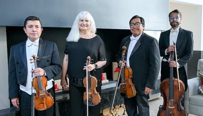 Read Navidad con el Cuarteto Ars Música by Catherine Barrow