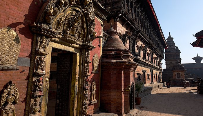 Read NEPAL • VALLE DE KATHMANDU by César González Palomo
