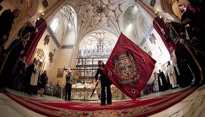 Read Toma de Granada 2025 by Fermín Rodríguez