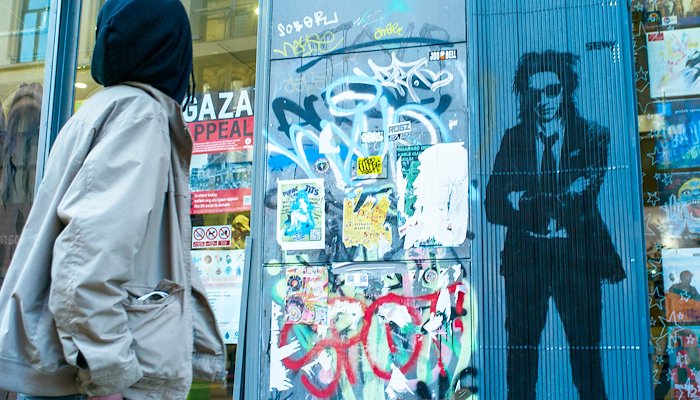 Read Manchester Street Photography by Gary Phillips