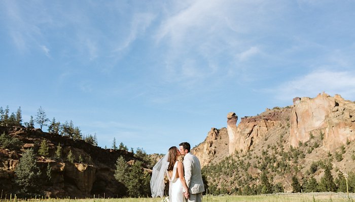 Read Smith Rock State Park Private Residence Summer Wedding Bend, Oregon by Ashleigh Cropper