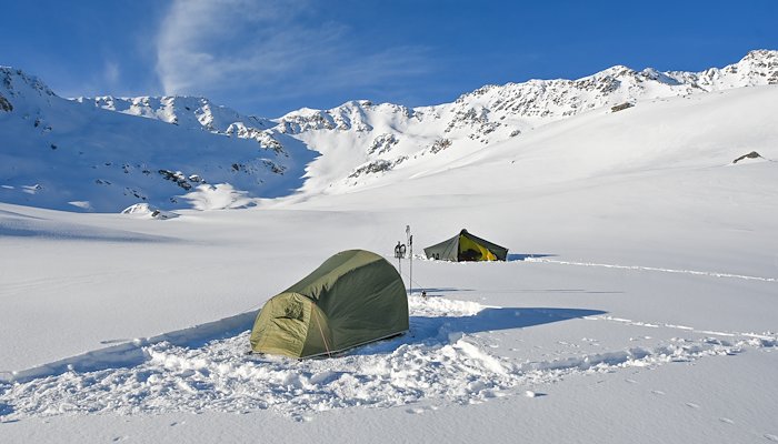 Read France 2025: Hautes-Alpes by Filip H.A. Claeys
