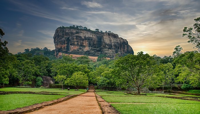 Read DUBAI ENGLISH SPEAKING COLLEGE | SRI LANKA RUGBY TOUR by Trans World Educational Experiences