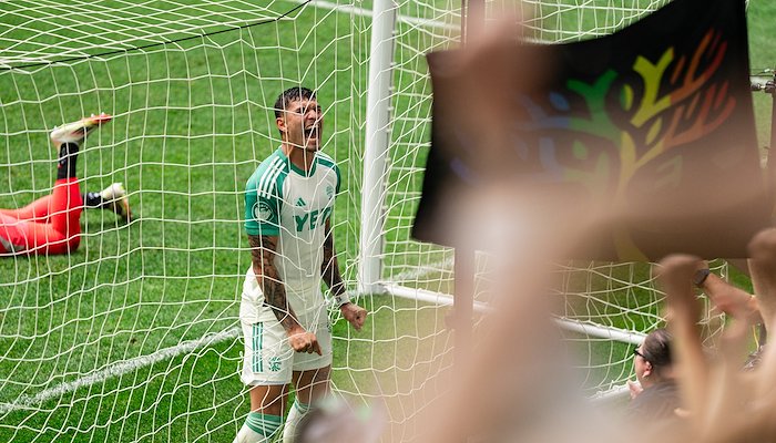 Read ATX vs LA by Jacob Gonzalez