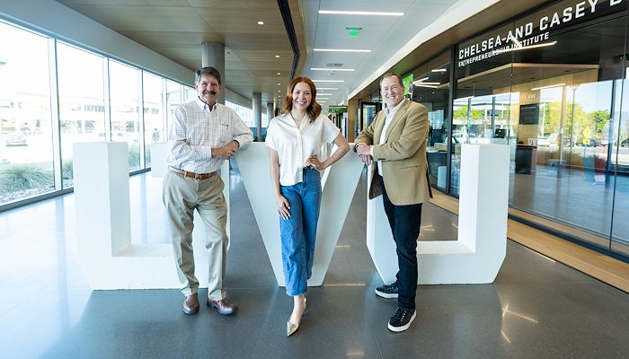 Read Pitch Day by UVU Photography