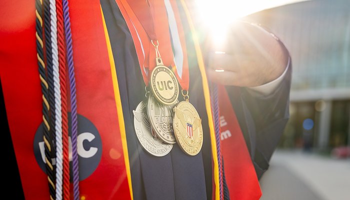 Read Congratulations Graduates by Wayne Odle