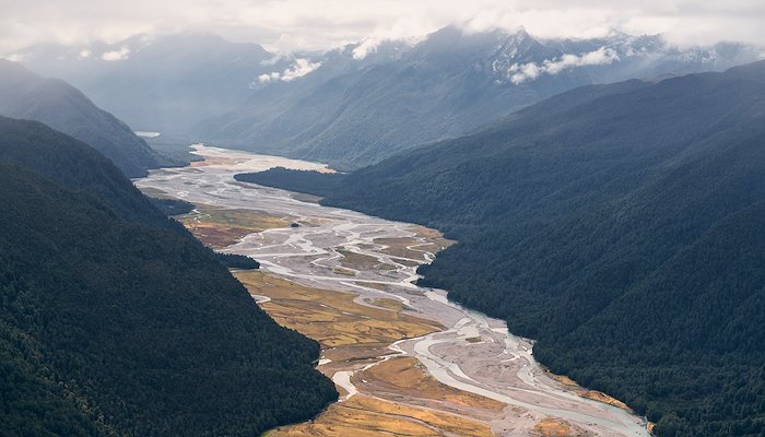 Read New Zealand by Aurimas Adomavicius