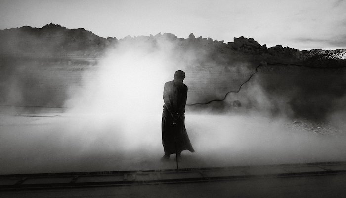 Read White Abyss B&W by Tomas Derner