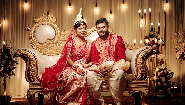 Read Sabyasachi weds Shreya by Ashirvad Group