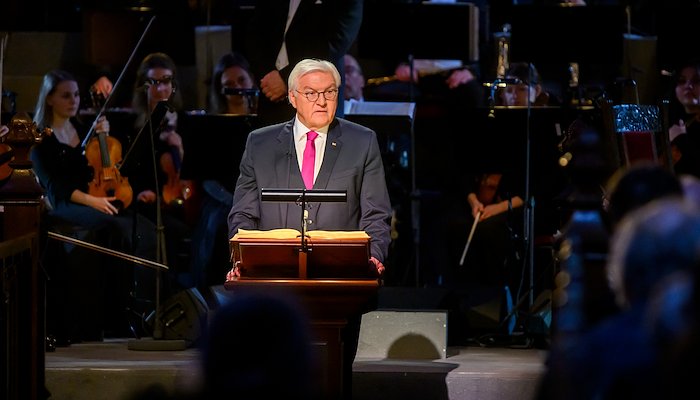 Read Weihnachten mit dem Bundespräsidenten by Holger Martens