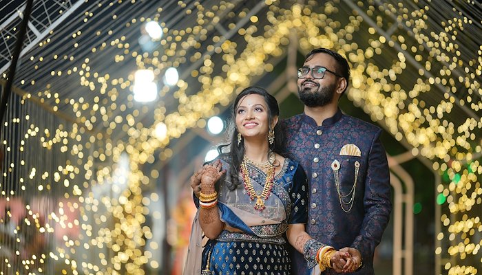 Read PATHIKRIT & SHREYA by Ashirvad Group
