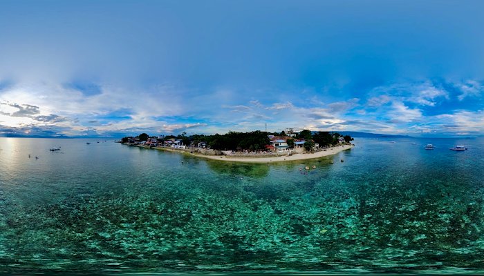 Read Low Tide, High Light: April in the Philippines by Francisco Morais