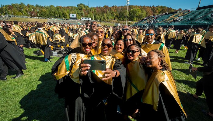 Read Collation des grades 2025 by 