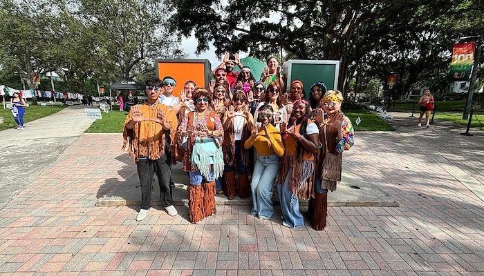 Read HUB Virtual Costume Contest 2025 by Christine/ Joshua Casas/ Prezant