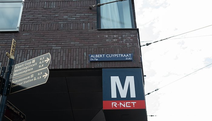 Read Albert Cuypmarkt by Mundane Babble