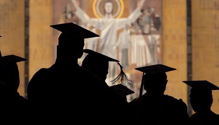 Read 25 images of 2025 by Notre Dame Stories