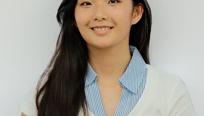 Read Sissi Zhou by Kal Romain