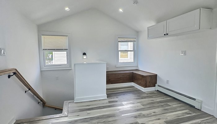 Read 41 Taff Ave 3rd Floor by Ari Lee