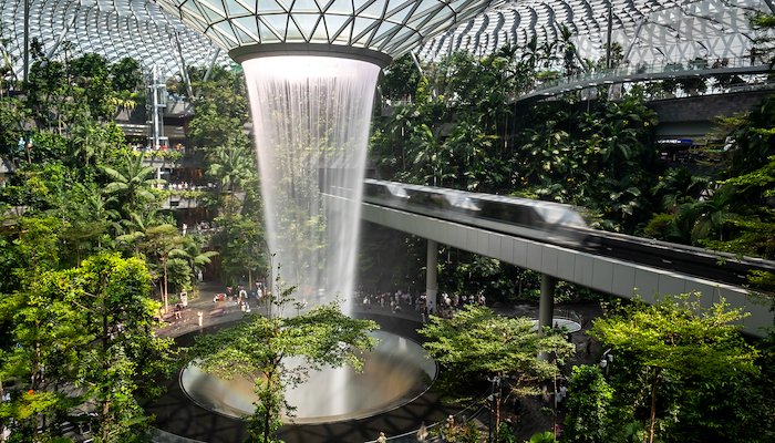 Read Singapore - A City Transformed by Thorsten Mehret