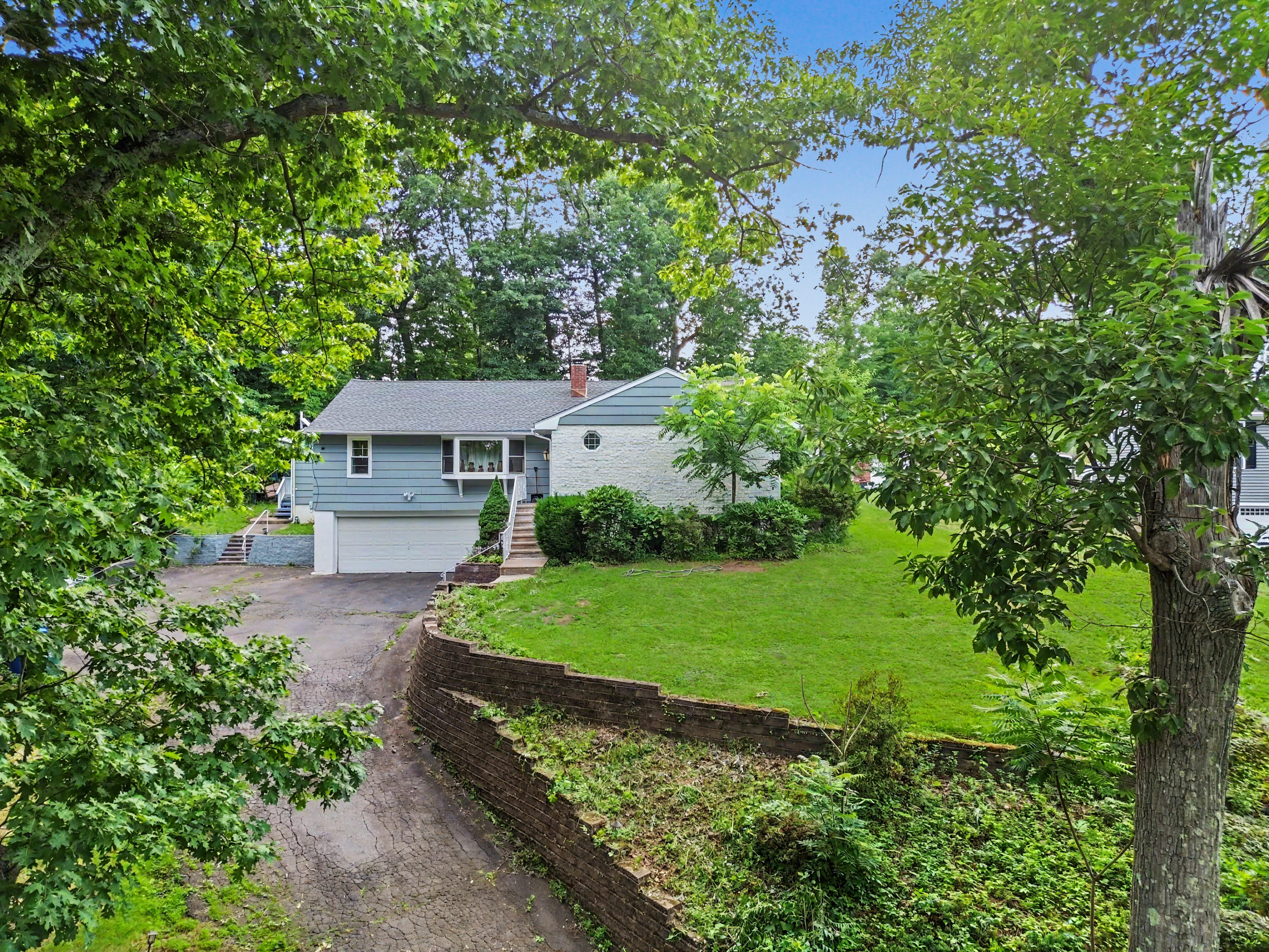 Home in Hamden, Connecticut, photographed by Ari Lee