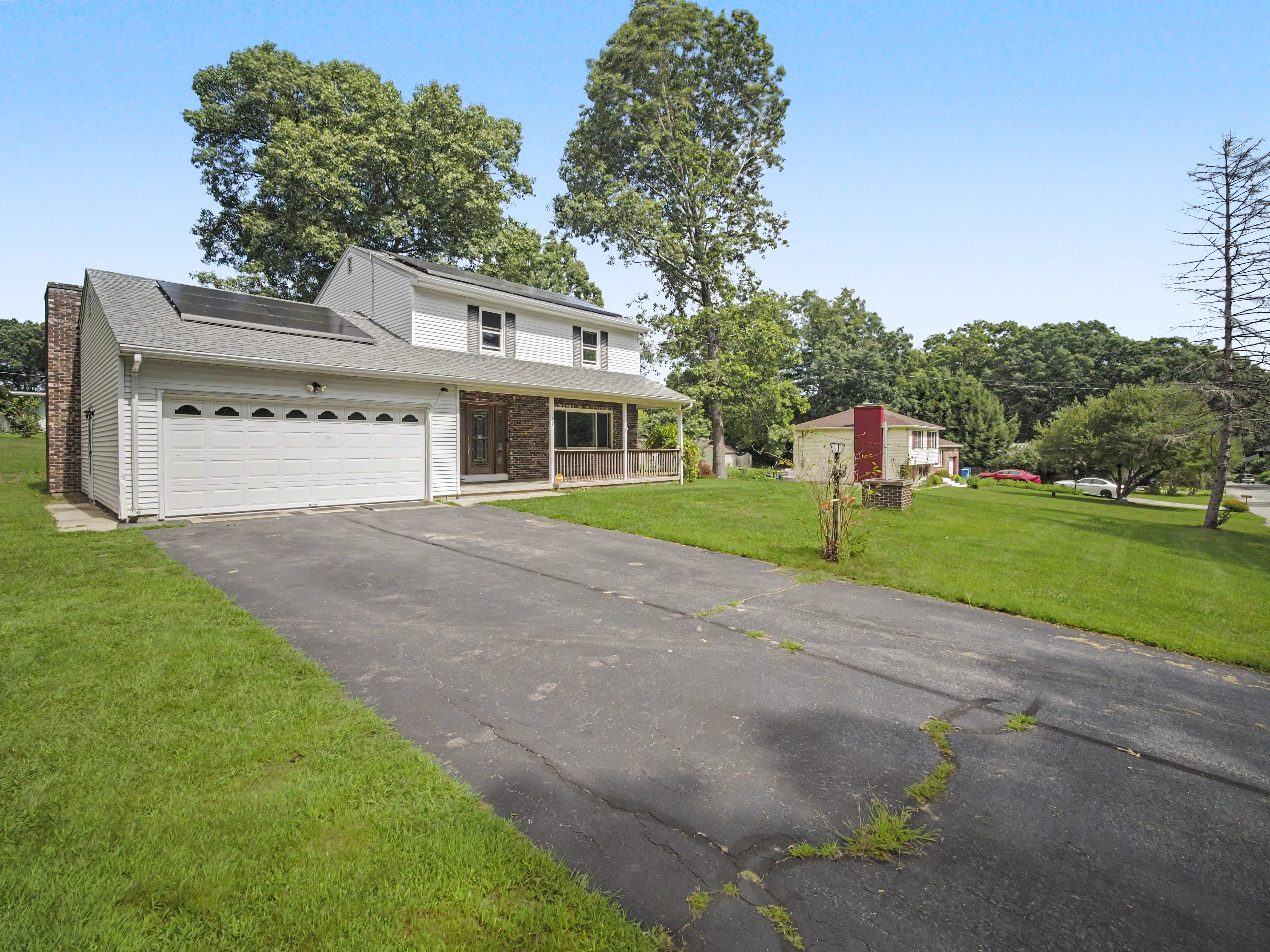 Home in Killingly, Connecticut, photographed by Ari Lee