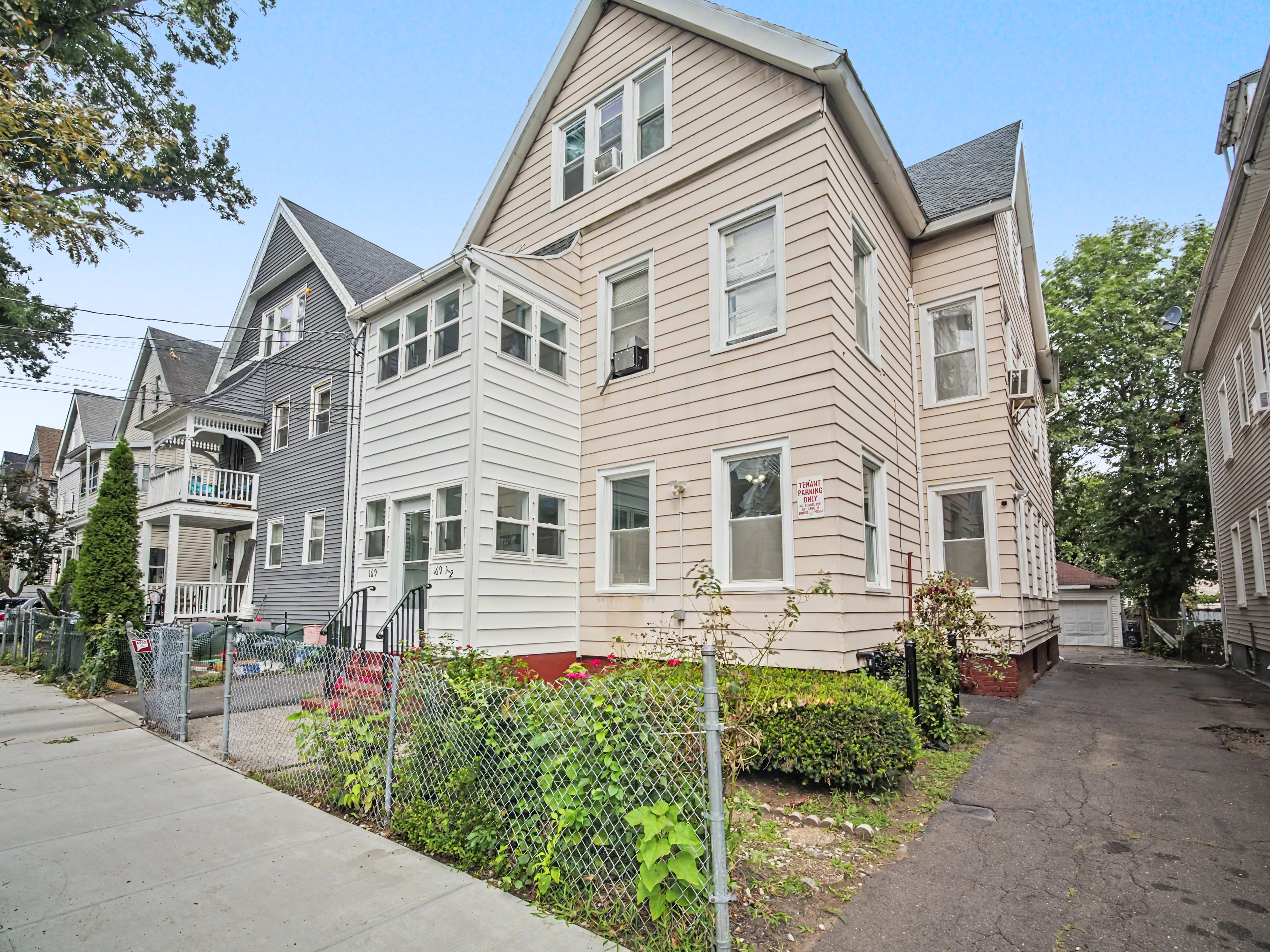 Home in New Haven, Connecticut, photographed by Ari Lee