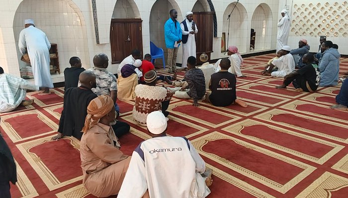 Read UN Volunteers Take Ebola Prevention into Communities by UN Volunteers
