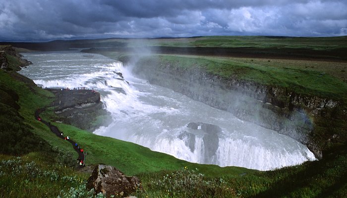 Read Iceland by Alessio Maffeis