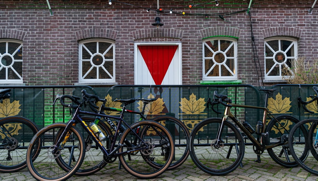 Read Golden Gravel Series by Mathijs Timmer